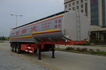 運(yùn)油半掛車(chē)